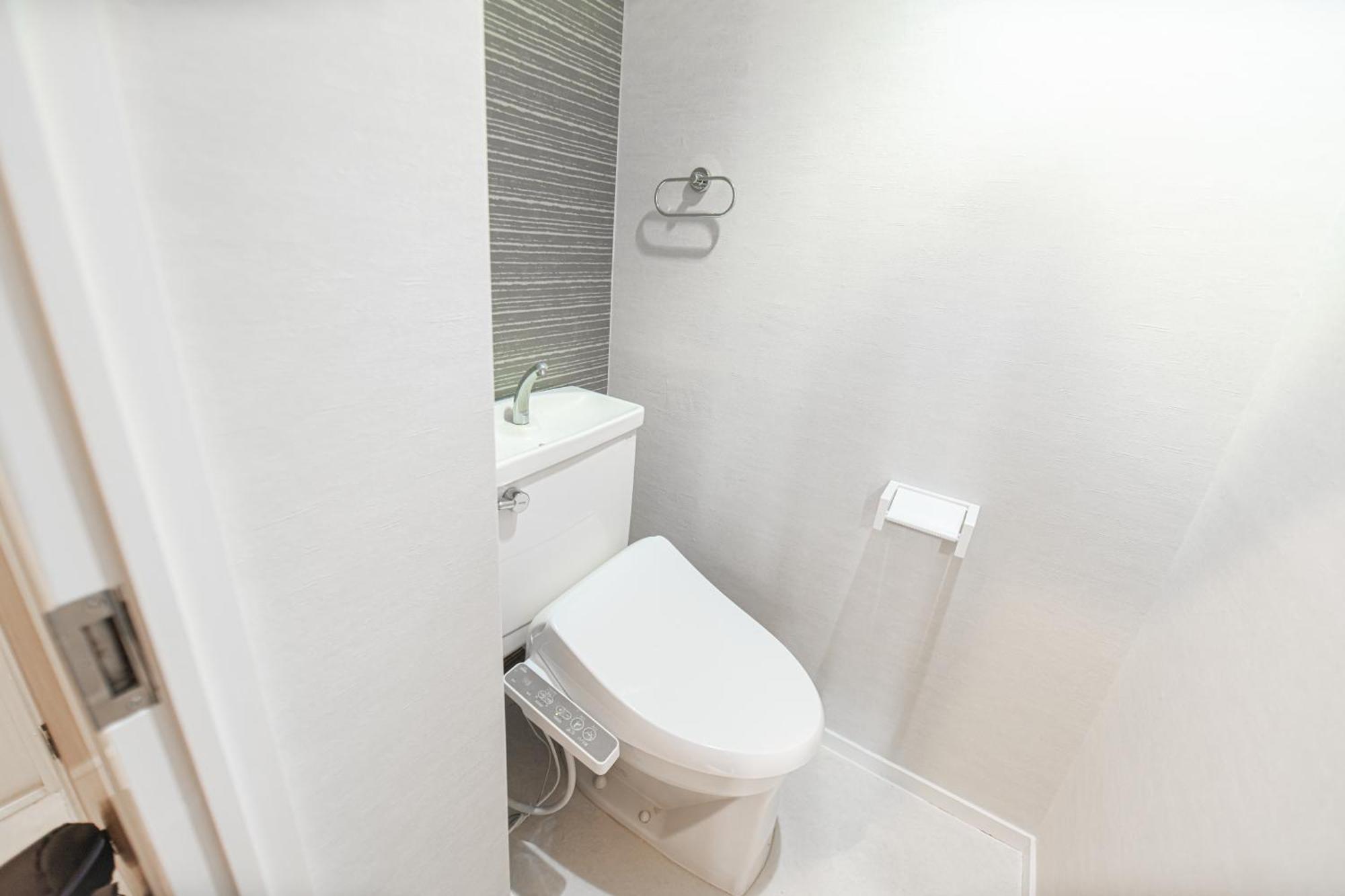 Z7全新装修套房3室2厅 新宿2站4分钟,max 8p-spacious,3rooms Near Shinjuku Tokio